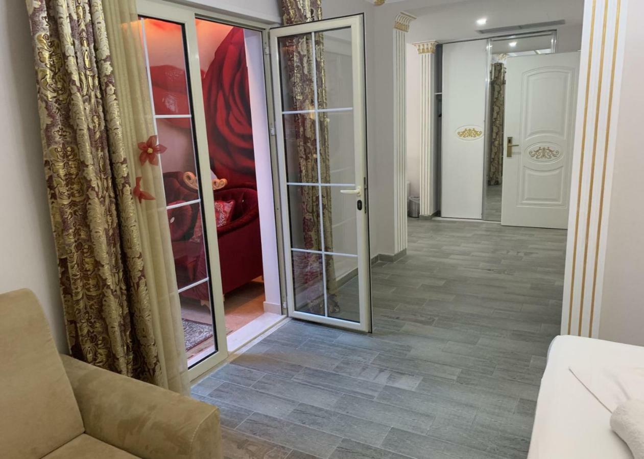 Hotel Antalya - Beach Durrës Eksteriør bilde